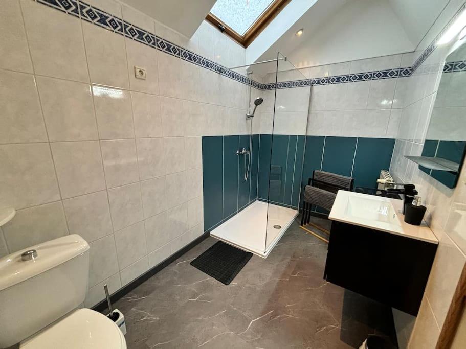 Apartment Mini-Loft, Terrasse 24M2, Internet Haut-Debit, Garage Prive Et Place De Parking *