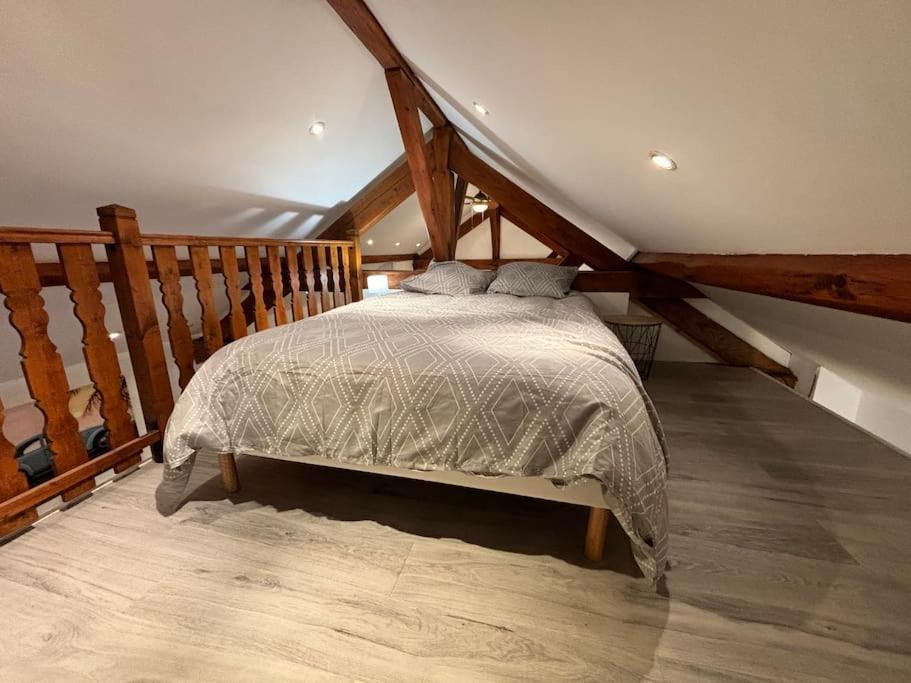 Apartment Mini-Loft, Terrasse 24M2, Internet Haut-Debit, Garage Prive Et Place De Parking